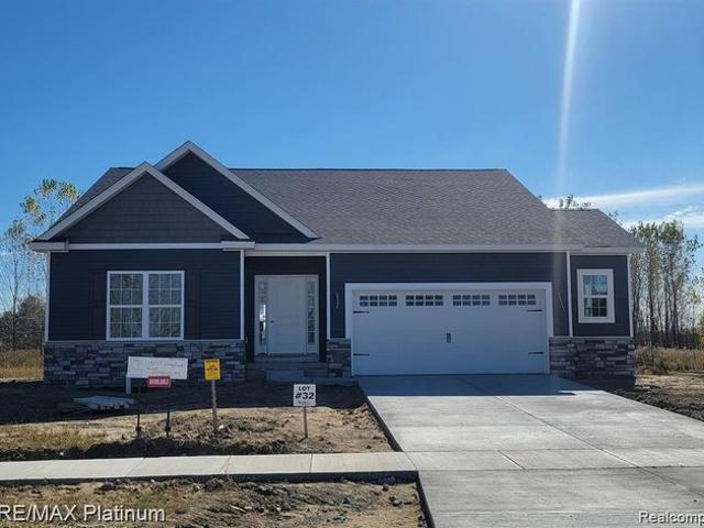 House for sale in Fenton, Michigan