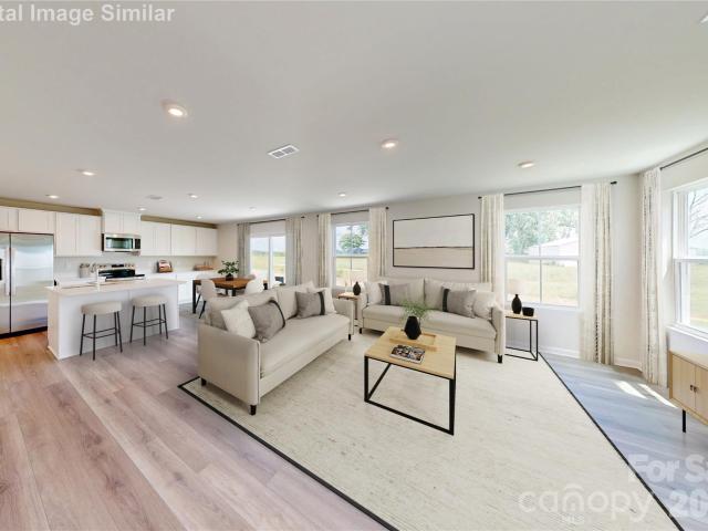 House for sale in Mecklenburg, North Carolina