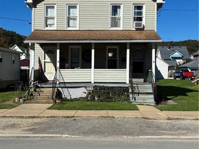 House for sale in Ford City, Armstrong County