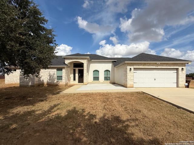 Property for sale in Lytle, Texas