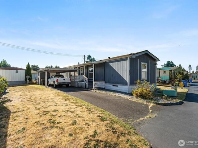 House for sale in Centralia, Washington