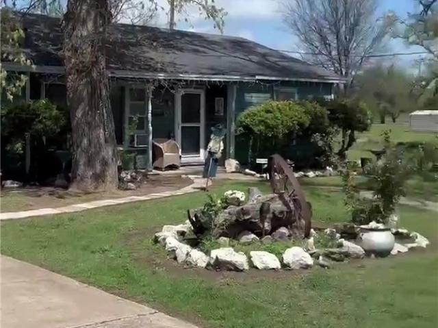 House for sale in Marlin, Texas