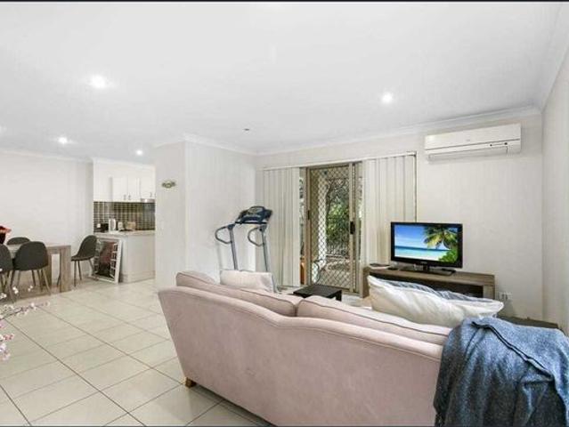 Townhouse for rent in Circa, Greater Brisbane