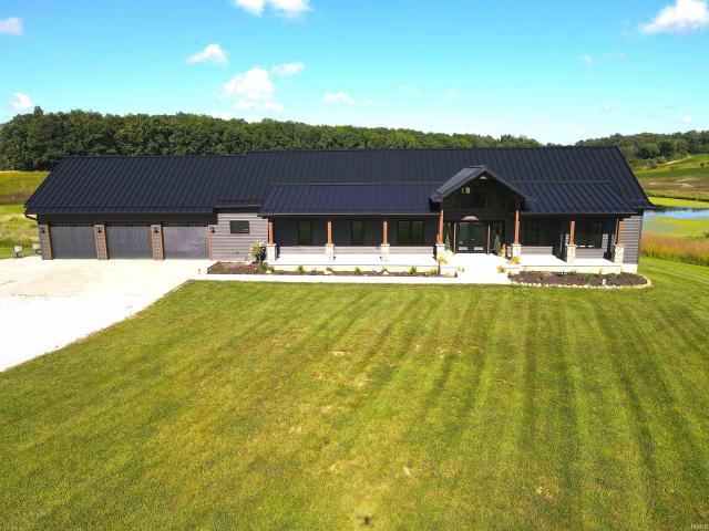 House for sale in Silver Lake, Indiana