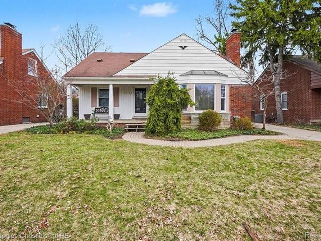House for sale in Huntington Woods, Michigan