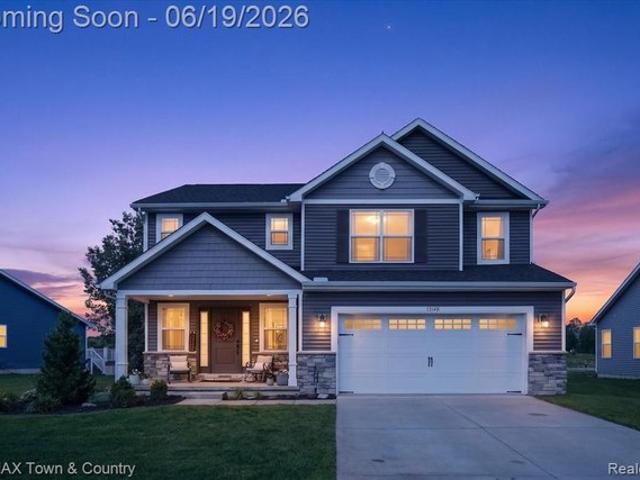 House for sale in Fenton, Michigan