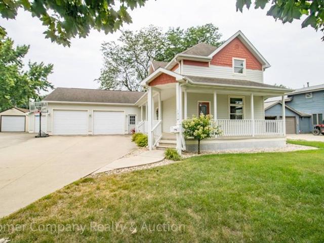 House for sale in Rock Valley, Iowa