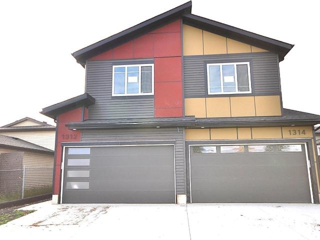 Duplex for sale in Wedgewood, Alberta