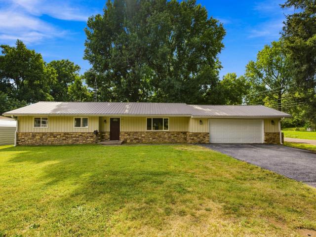 House for sale in Monett, Missouri
