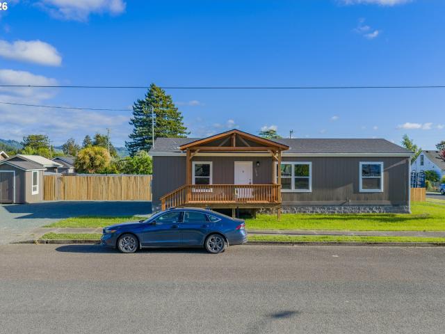 House for sale in Oregonia