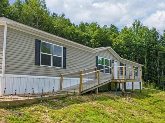 House for sale in Valley Head, Alabama