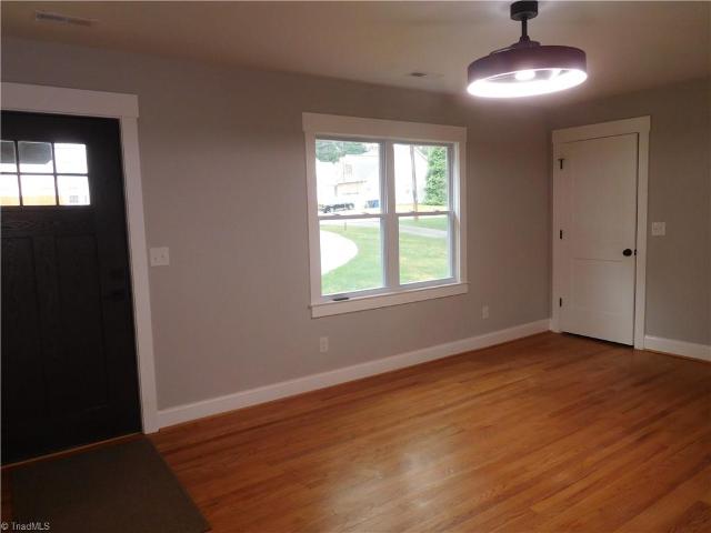 House for sale in Pfafftown, North Carolina