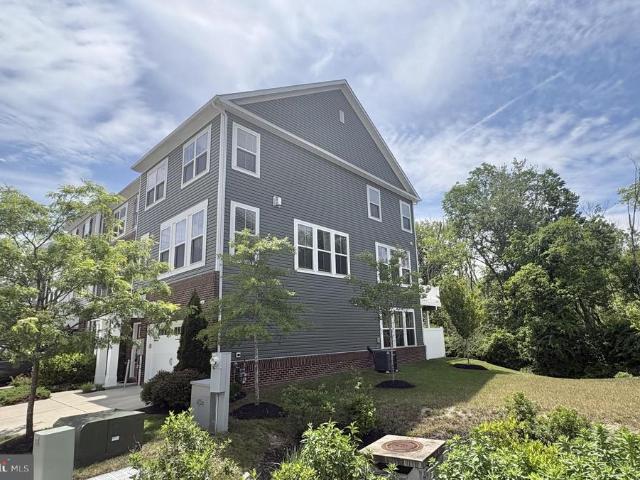 Townhouse for sale in Crofton, Maryland