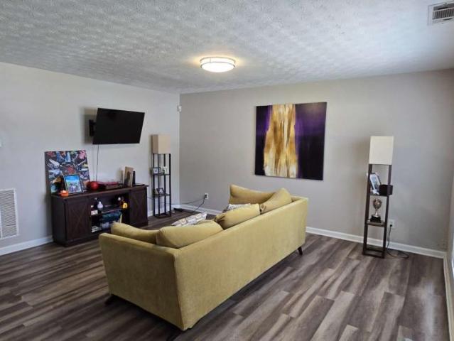 Townhouse for sale in Riverdale, Clayton County