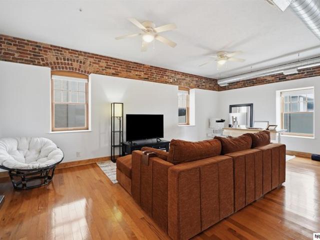 Condo for sale in Lincoln, Lancaster County