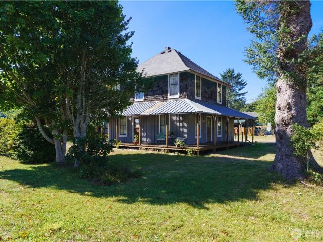 Property for sale in Ocean Park, Washington