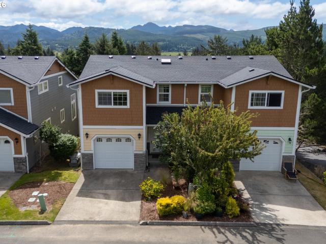 Townhouse for sale in Oregonia