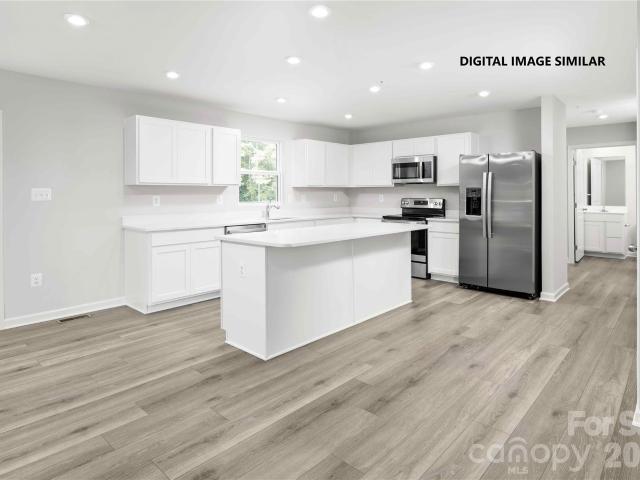 House for sale in Mecklenburg, North Carolina