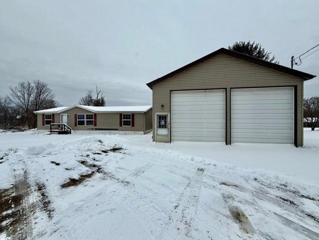 House for sale in Waterford, Pennsylvania