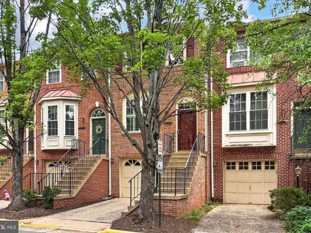 Condo for sale in Virginia