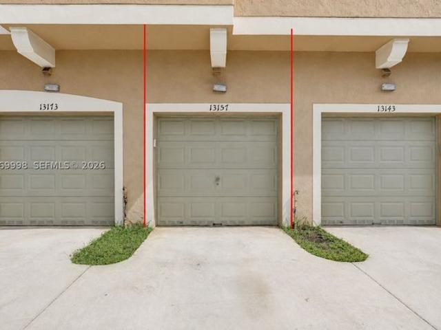 Townhouse for sale in Miramar, Florida