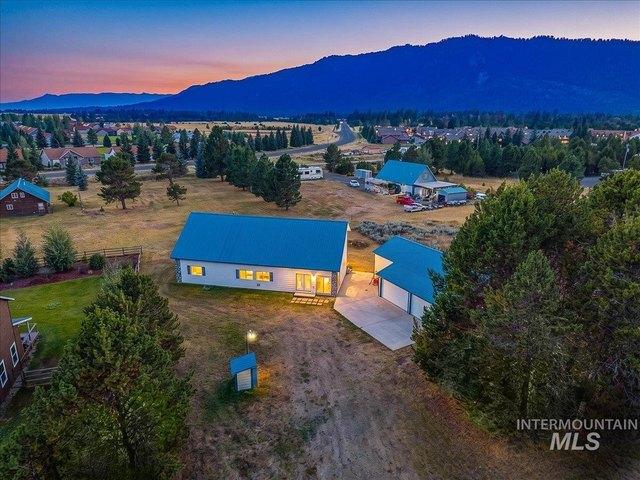 House for sale in Donnelly, Idaho