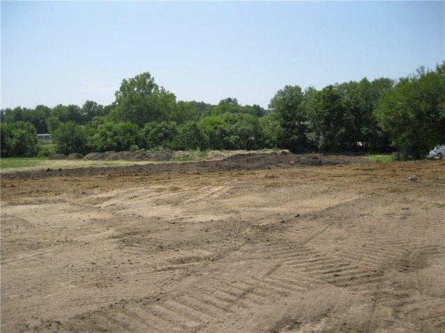 Land for sale in Newton, Iowa