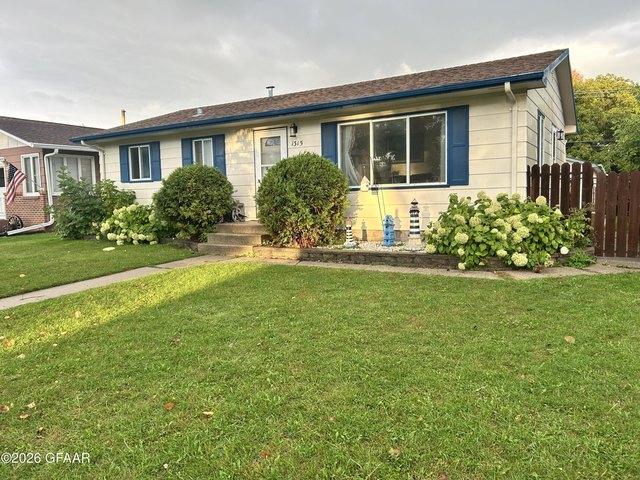 House for sale in Grand Forks, Grand Forks County