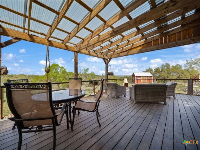 House for sale in Fischer