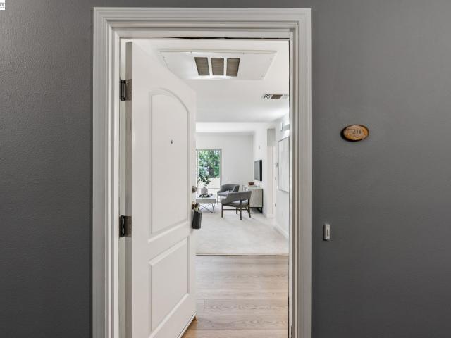Condo for sale in Walnut Creek, California