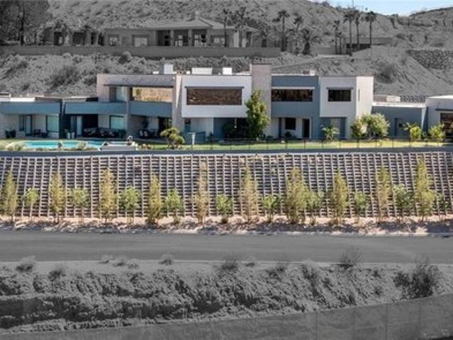 House for sale in Boulder City, Nevada