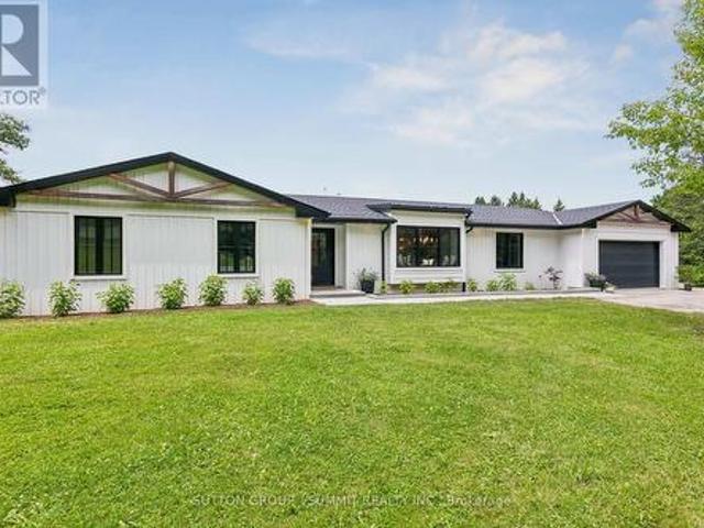 House for sale in Burlington, Golden Horseshoe