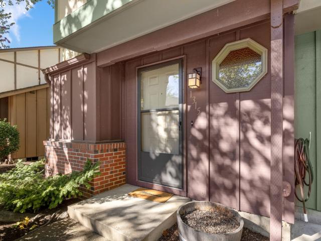 Condo for sale in Eugene, Oregon