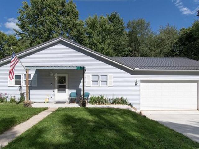 House for sale in Kendallville, Indiana