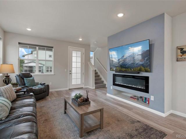 Townhouse for sale in Lakewood