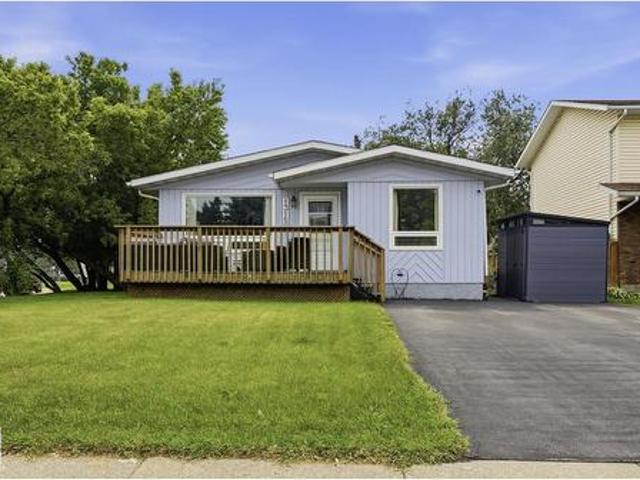 House for sale in Wedgewood, Alberta