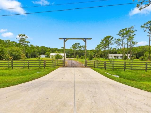 House for sale in Okeechobee, Florida