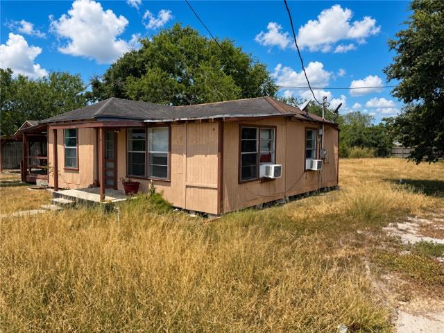 House for sale in Kingsville, Kleberg County