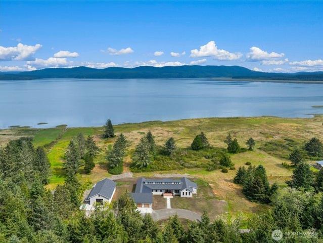 House for sale in Long Beach, Washington