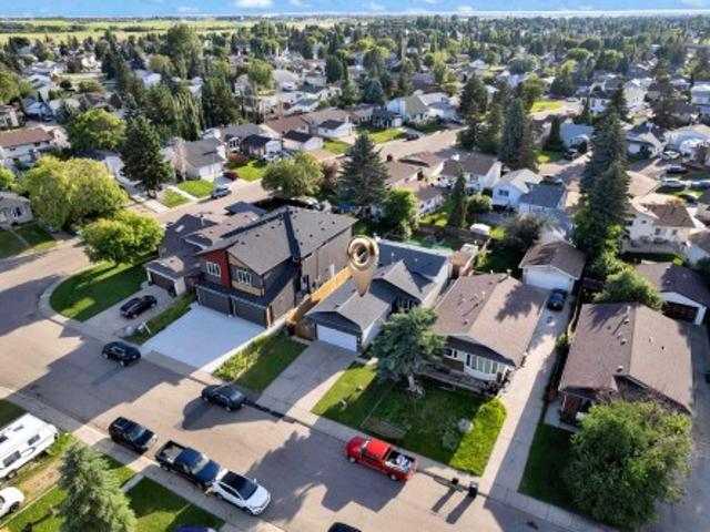 House for sale in Wedgewood, Alberta