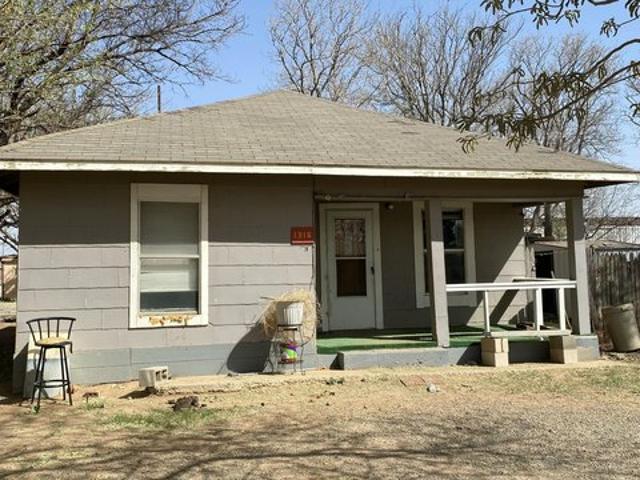House for sale in Rhoades Heights, Lubbock