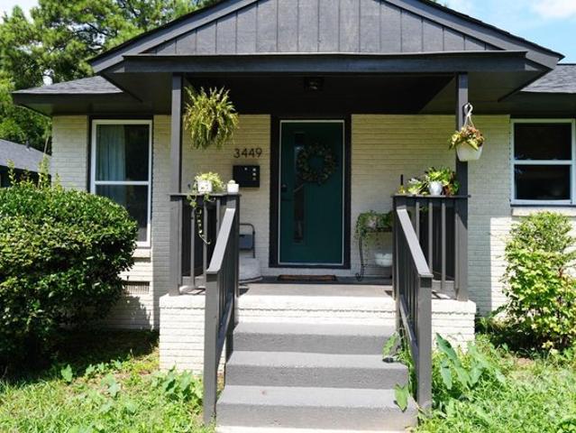 House for sale in Mecklenburg, North Carolina