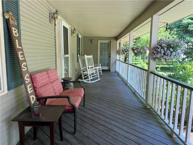 House for sale in Middlesex, New York