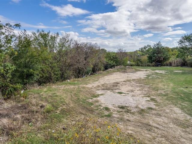Land for sale in Fort Worth, Tarrant County