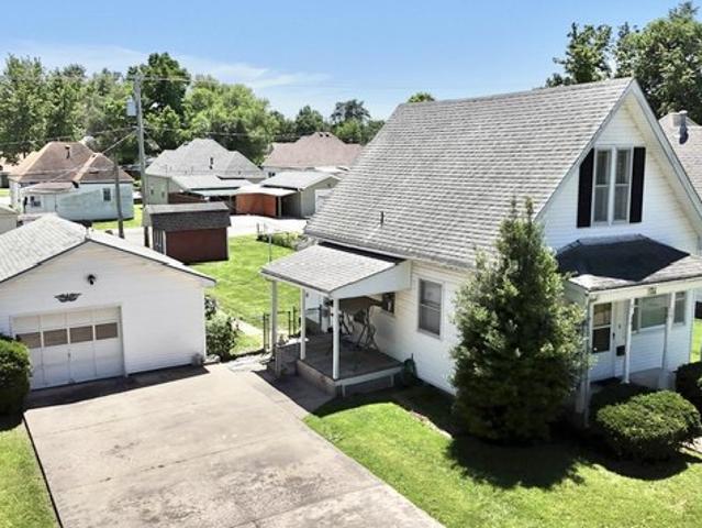 House for sale in Sedalia, Missouri