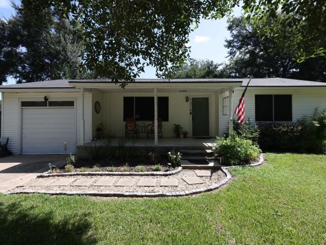 House for sale in Sealy, Texas