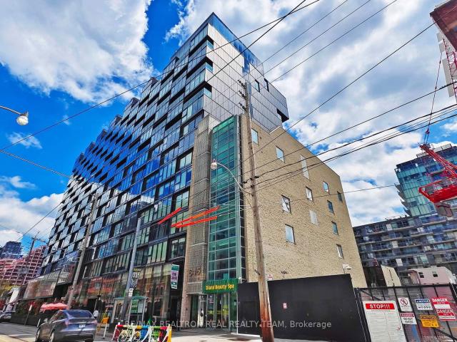 Condo for sale in Toronto, Golden Horseshoe