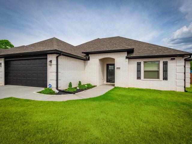 House for sale in Ark