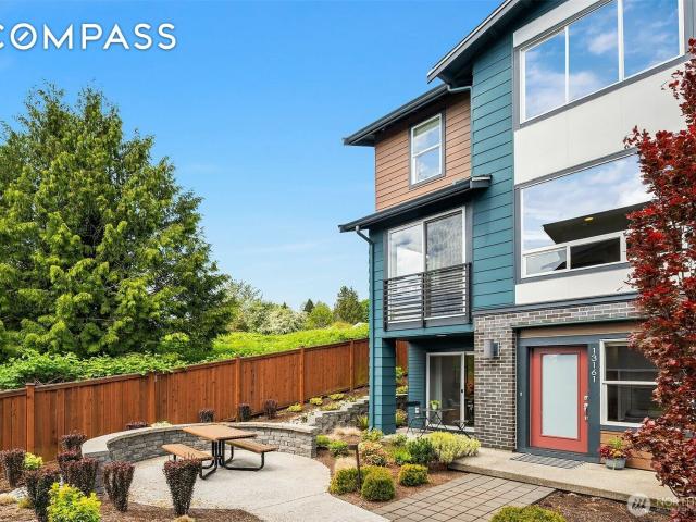 Townhouse for sale in Seattle