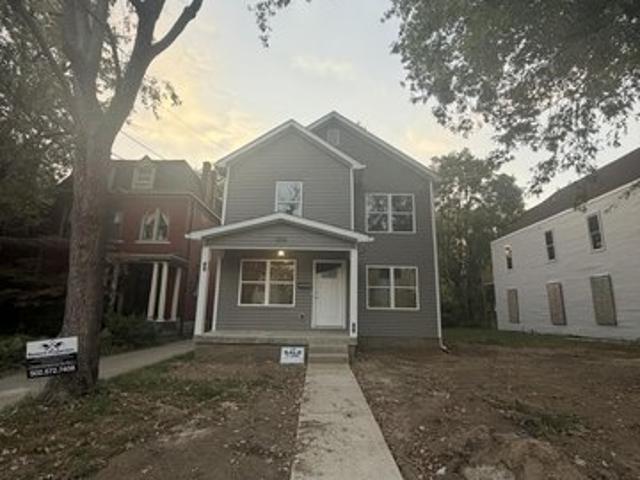 House for sale in Louisville, Jefferson County